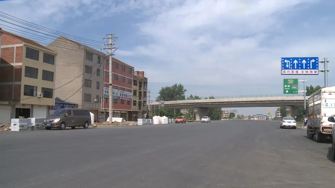 武穴市广济大道东段延伸改扩建工程沥青砼工程司法鉴定